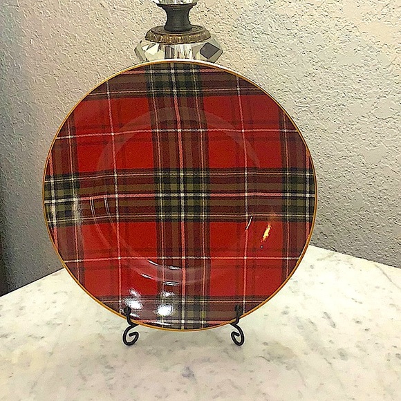 222 FIFTH WEXFORD RED SALAD PLATE 8 5/8TH INCH RED GREEN PLAID GOLD NEW - Picture 2 of 6